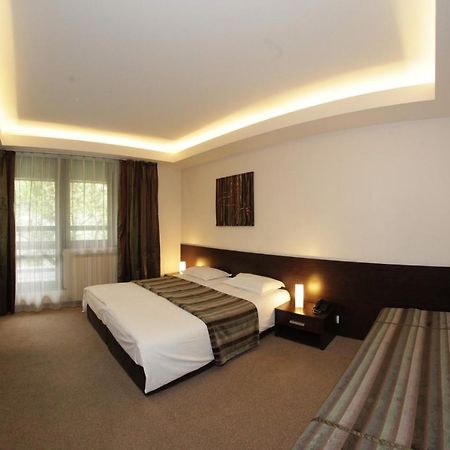 Hotel Smart سِنايا المظهر الخارجي الصورة