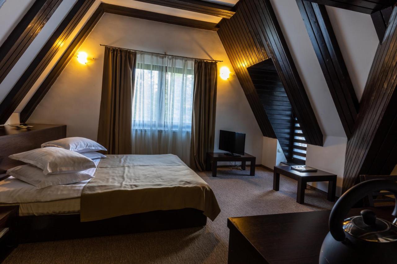 Hotel Smart سِنايا المظهر الخارجي الصورة