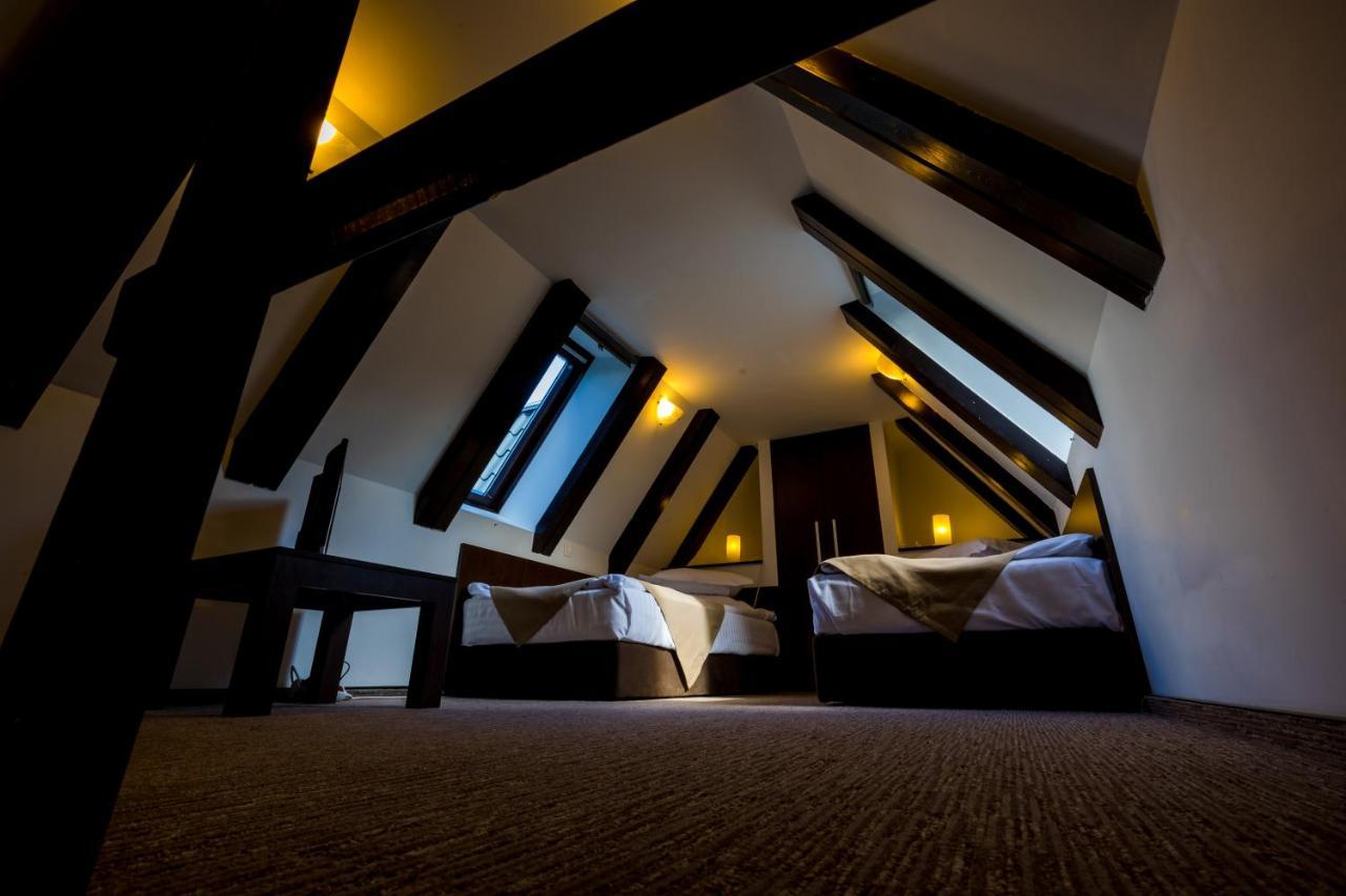 Hotel Smart سِنايا المظهر الخارجي الصورة