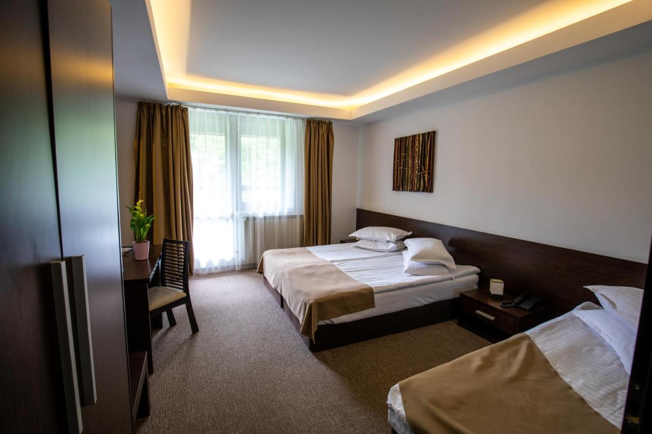 Hotel Smart سِنايا المظهر الخارجي الصورة