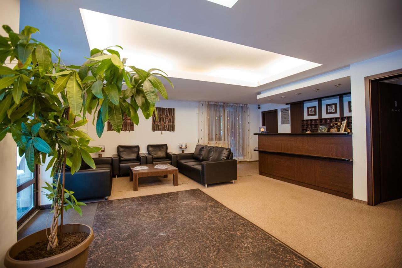 Hotel Smart سِنايا المظهر الخارجي الصورة