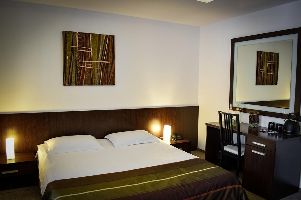 Hotel Smart سِنايا المظهر الخارجي الصورة